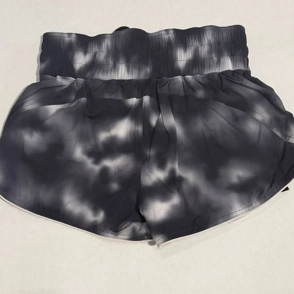 Women's Athletic Ombre Shorts in Black and Gray - Picture 6 of 9